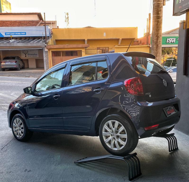VOLKSWAGEN Fox - Foto