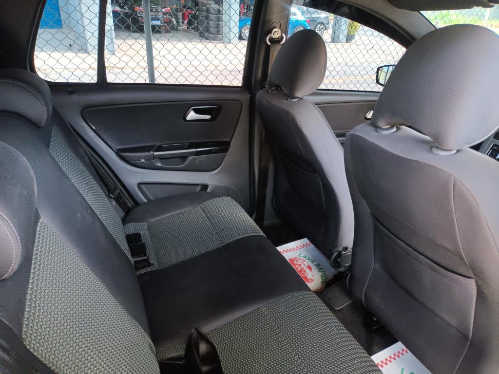 VOLKSWAGEN Fox - Foto