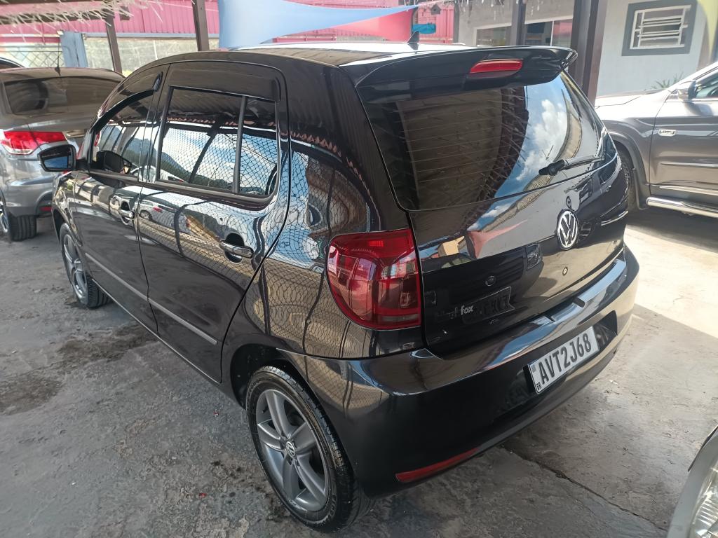 VOLKSWAGEN Fox - Foto