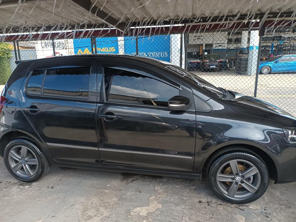 VOLKSWAGEN Fox - Foto
