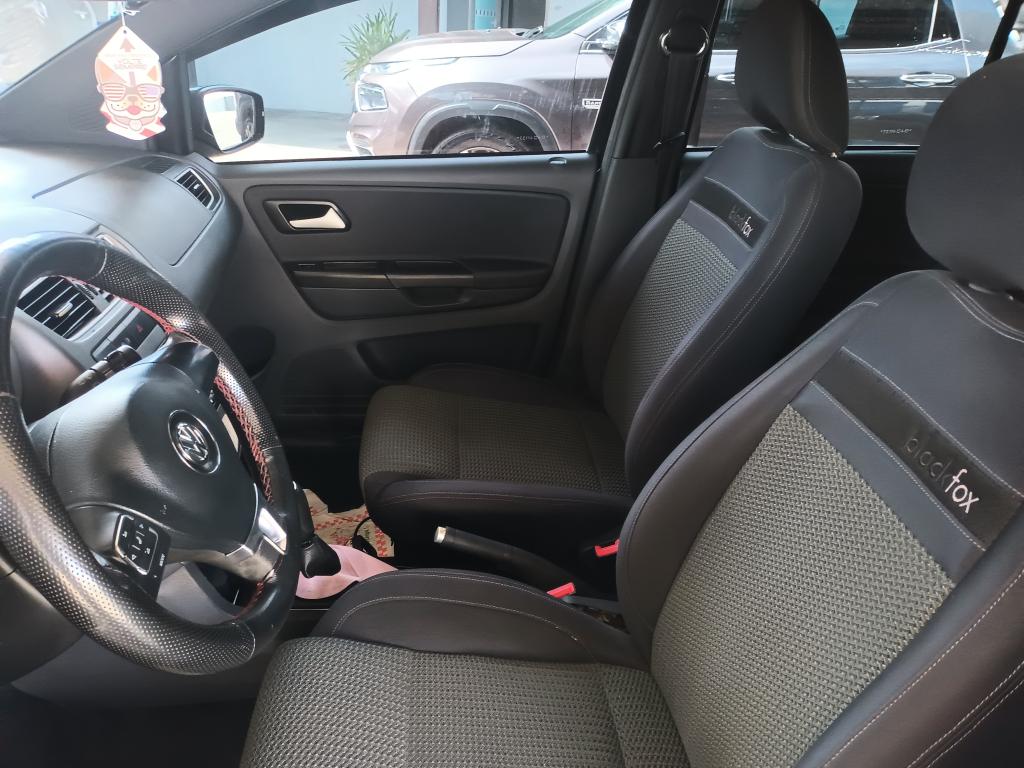 VOLKSWAGEN Fox - Foto