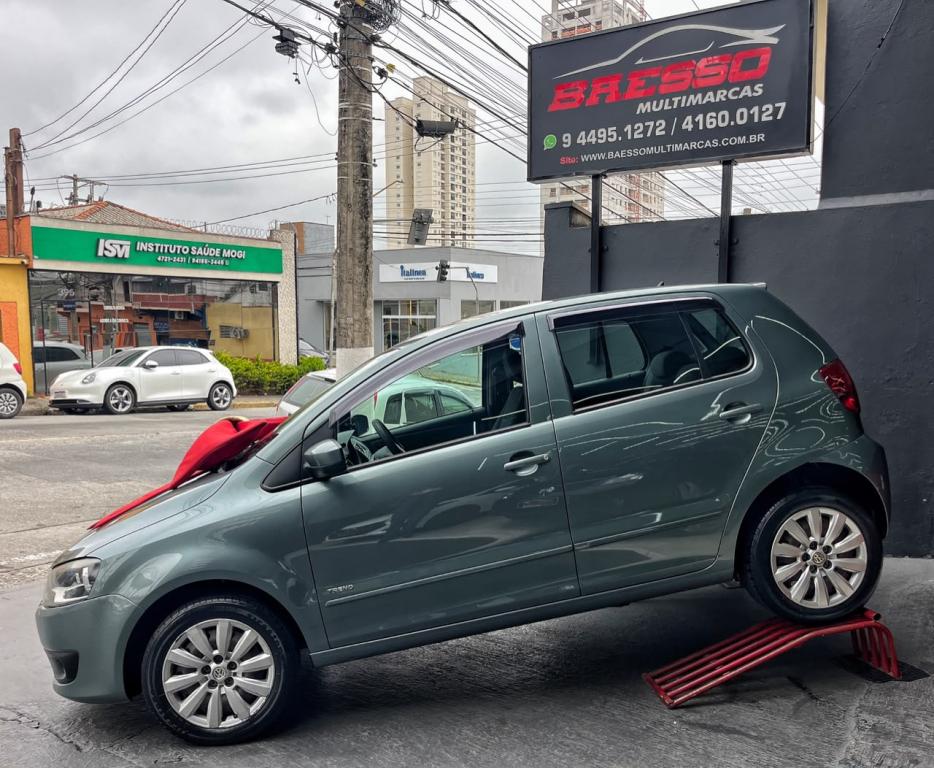 VOLKSWAGEN Fox - Foto