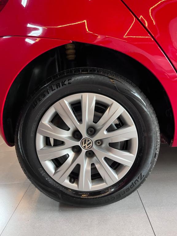 VOLKSWAGEN Fox - Foto
