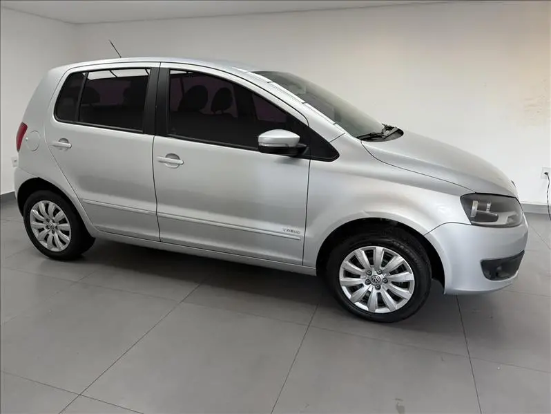 VOLKSWAGEN Fox - Foto