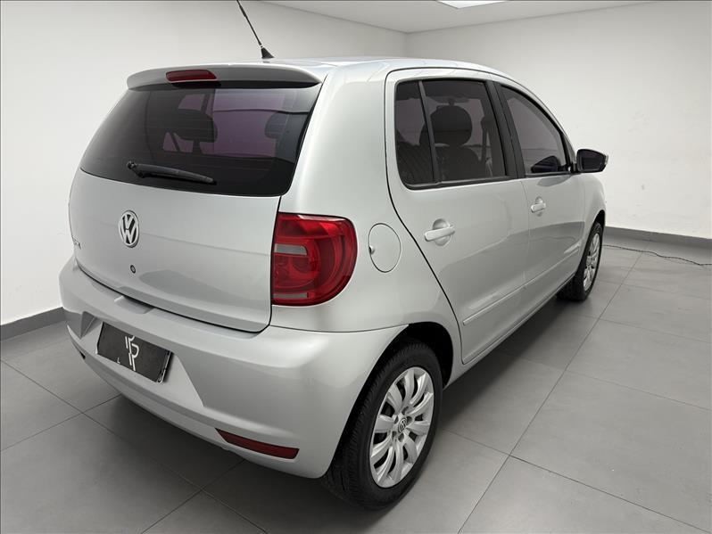 VOLKSWAGEN Fox - Foto