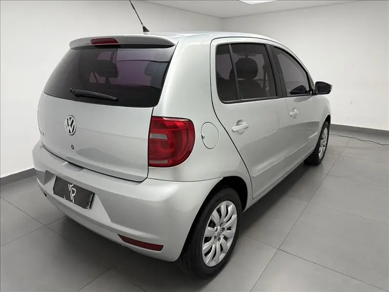 VOLKSWAGEN Fox - Foto