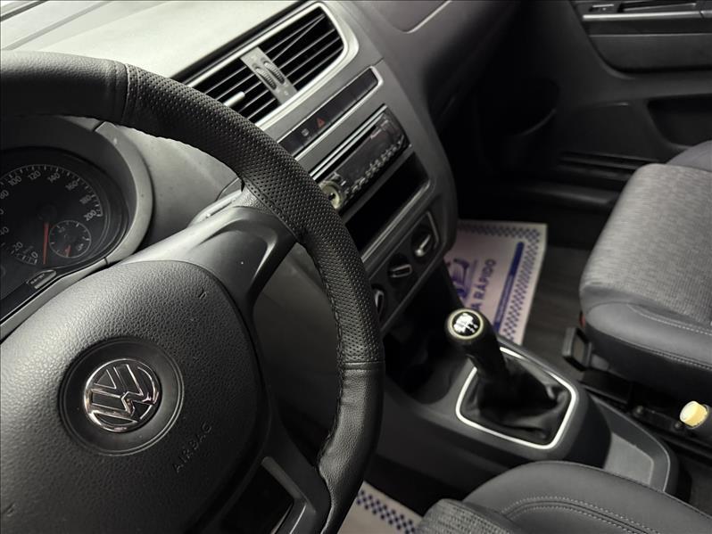 VOLKSWAGEN Fox - Foto