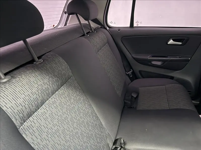 VOLKSWAGEN Fox - Foto