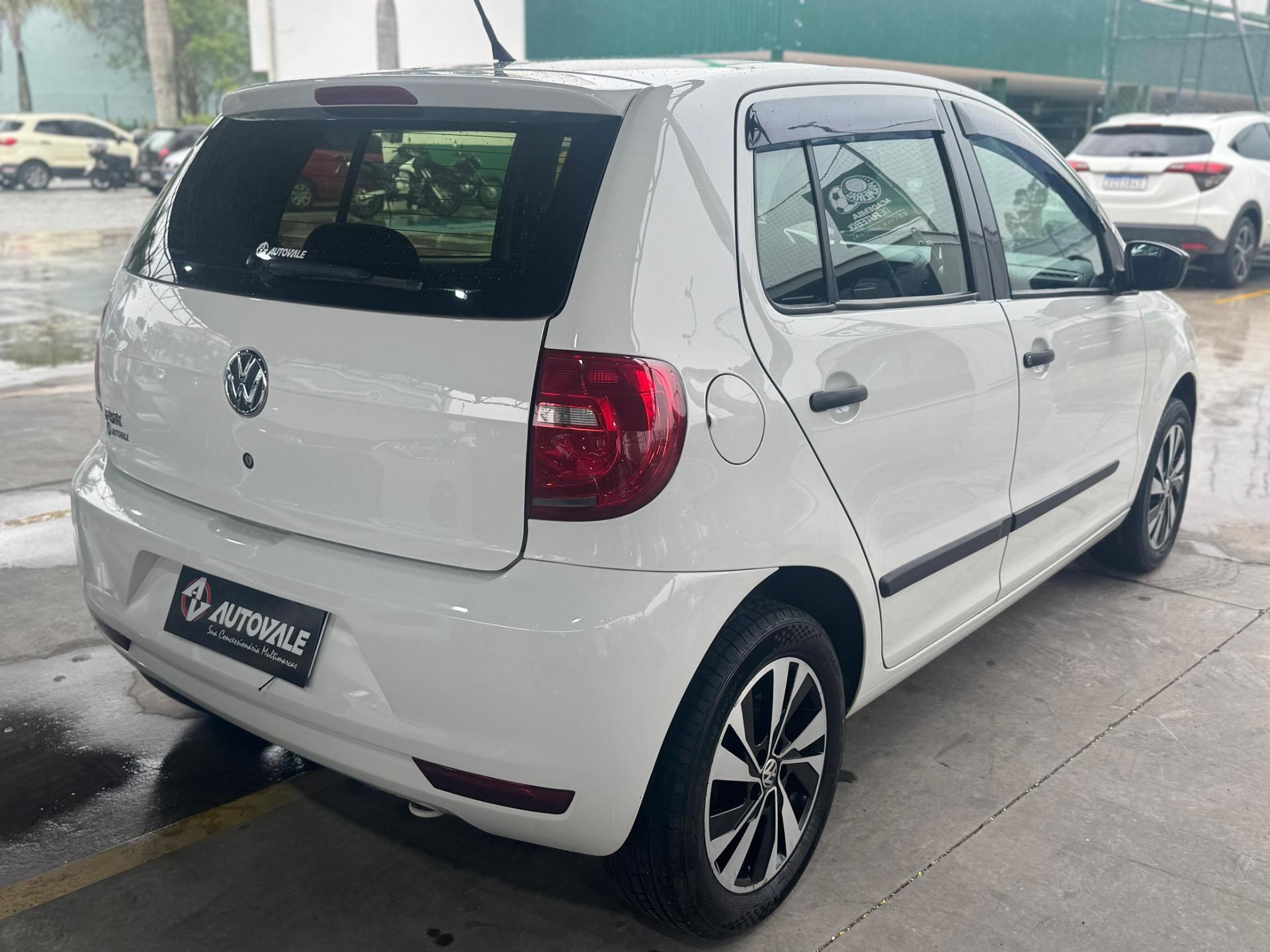 VOLKSWAGEN Fox - Foto