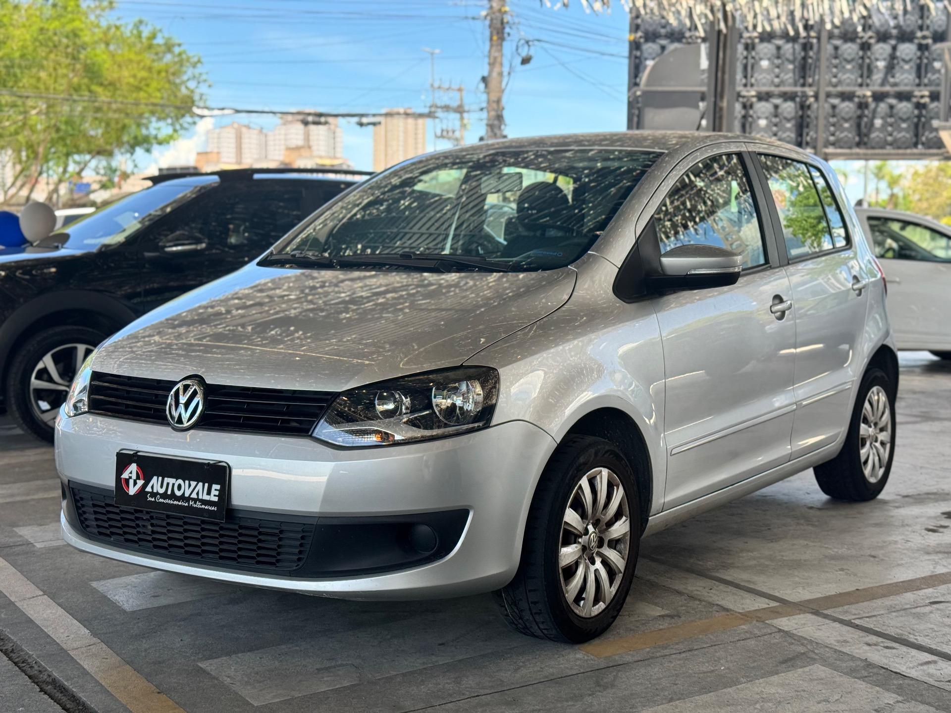 VOLKSWAGEN Fox - Foto