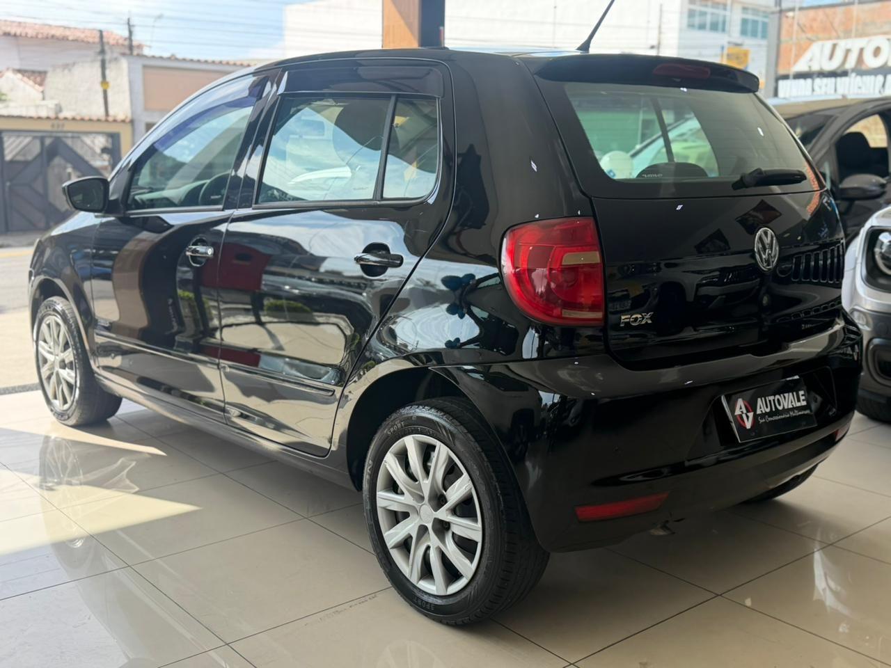 VOLKSWAGEN Fox - Foto