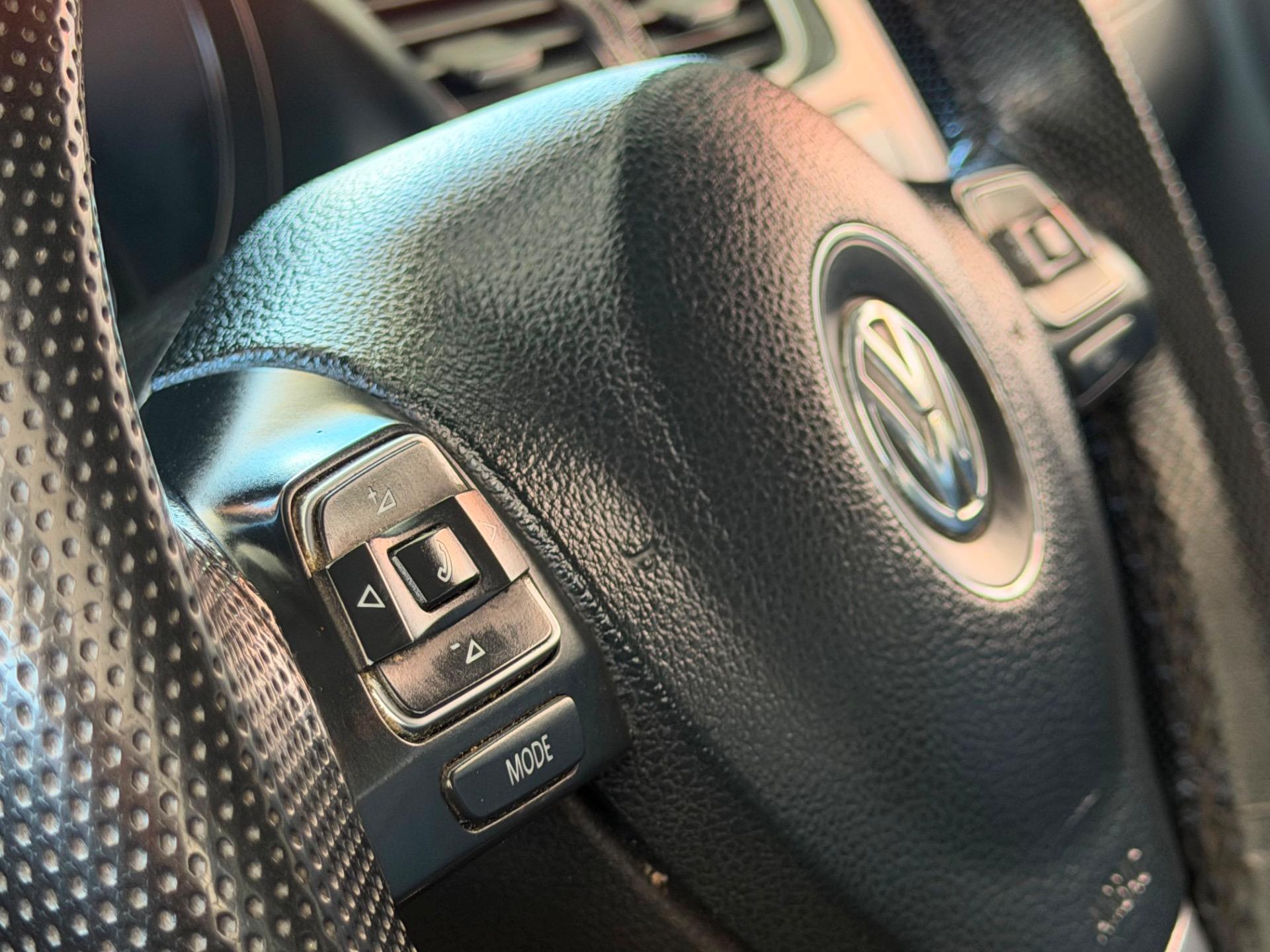 VOLKSWAGEN Fox - Foto