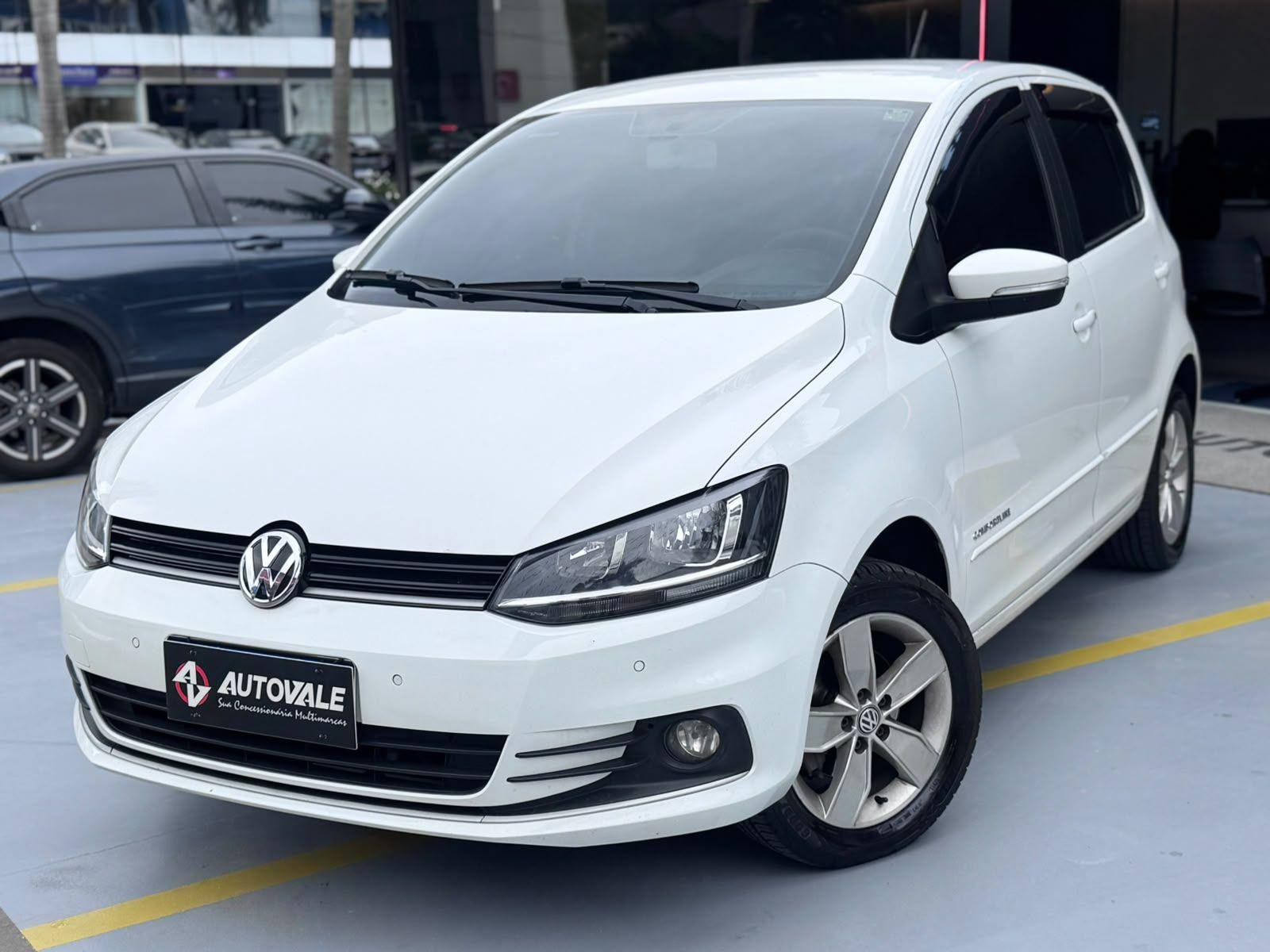 VOLKSWAGEN Fox - Foto