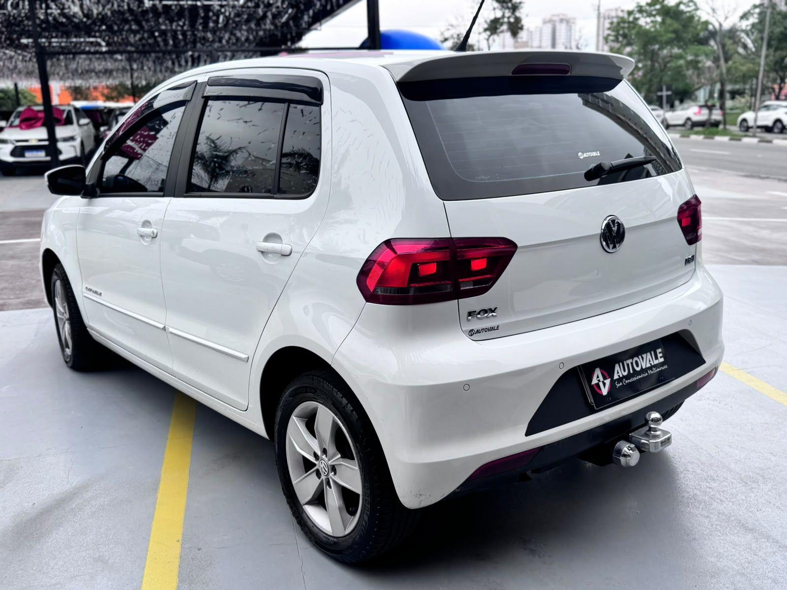 VOLKSWAGEN Fox - Foto