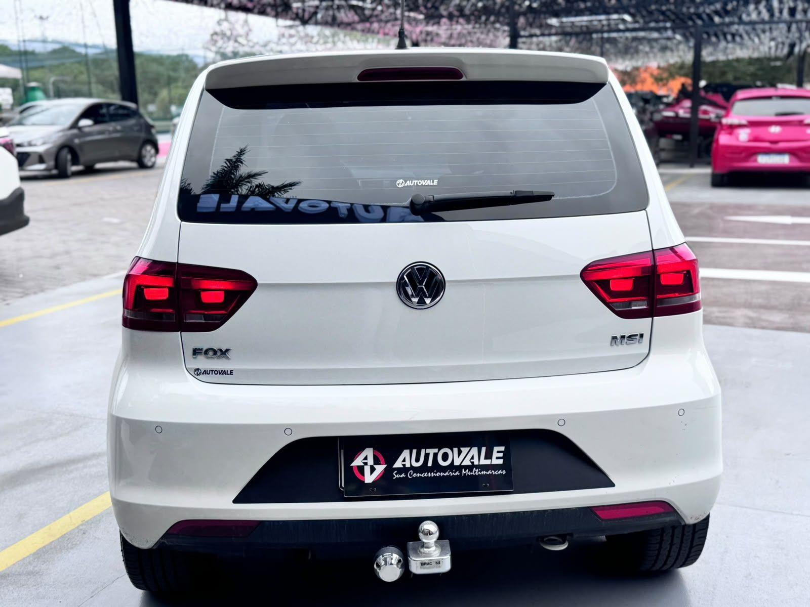 VOLKSWAGEN Fox - Foto