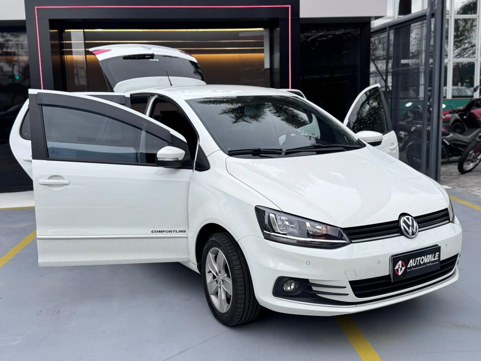 VOLKSWAGEN Fox - Foto