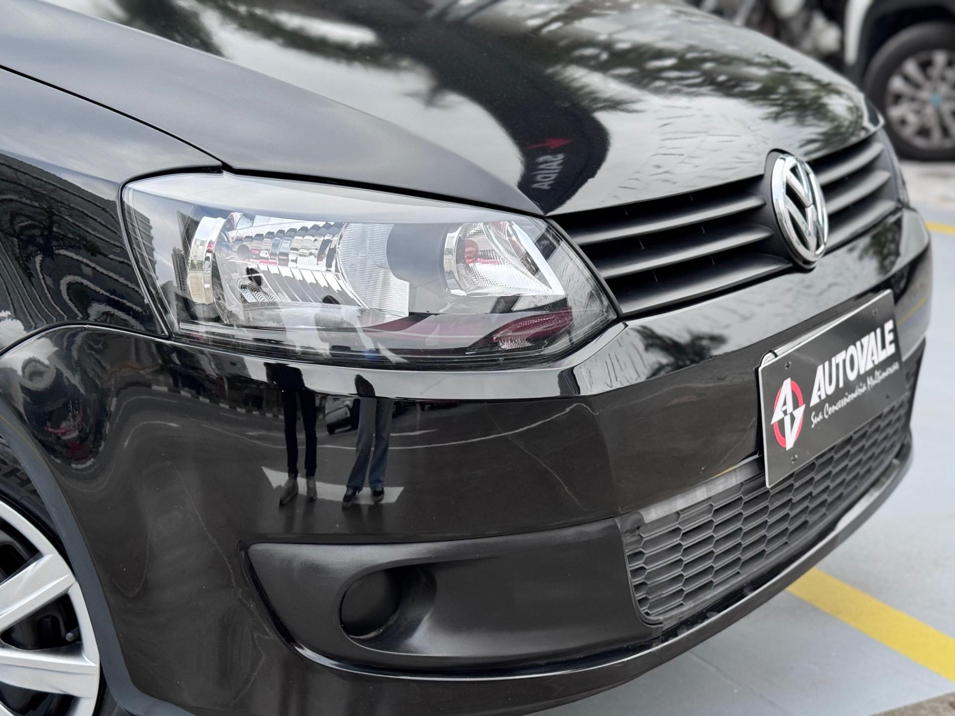 VOLKSWAGEN Fox - Foto