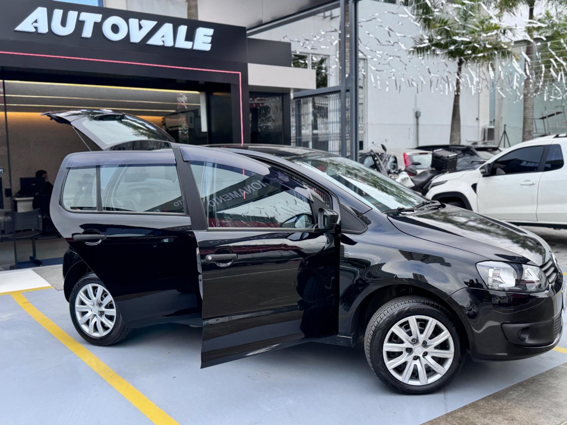VOLKSWAGEN Fox - Foto