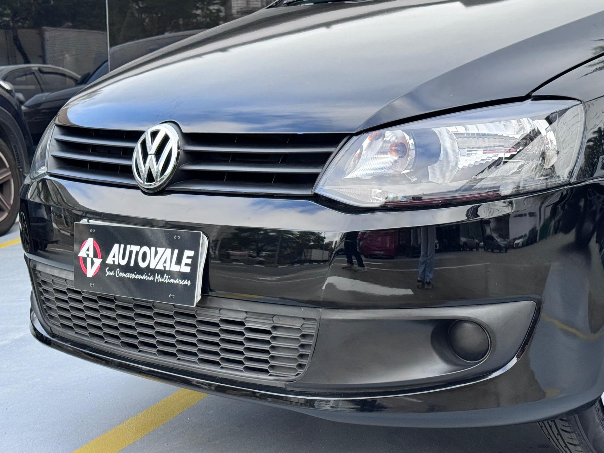 VOLKSWAGEN Fox - Foto