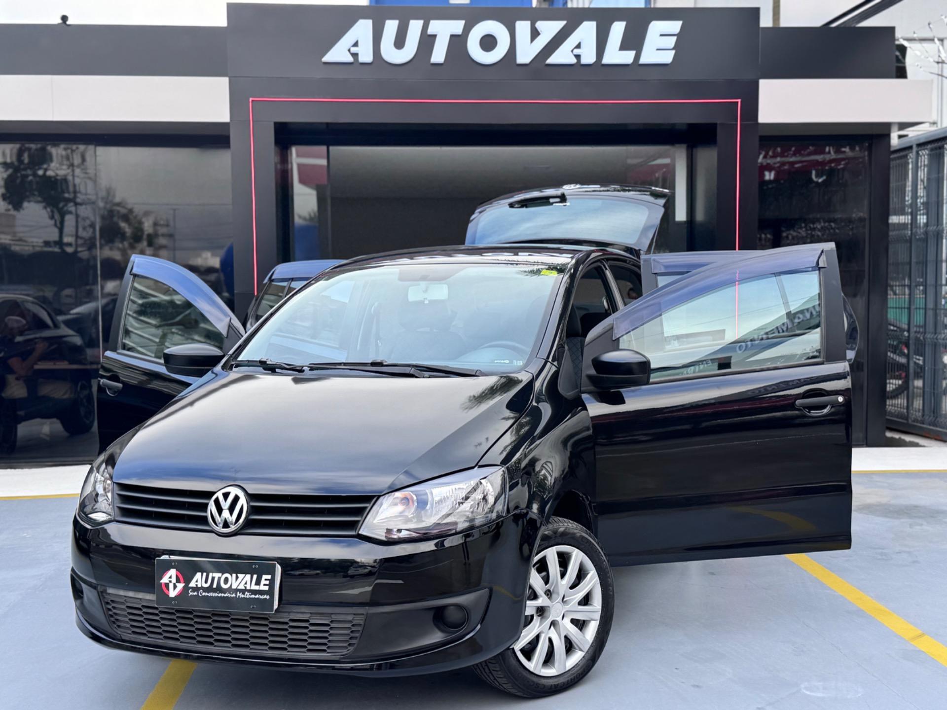 VOLKSWAGEN Fox - Foto