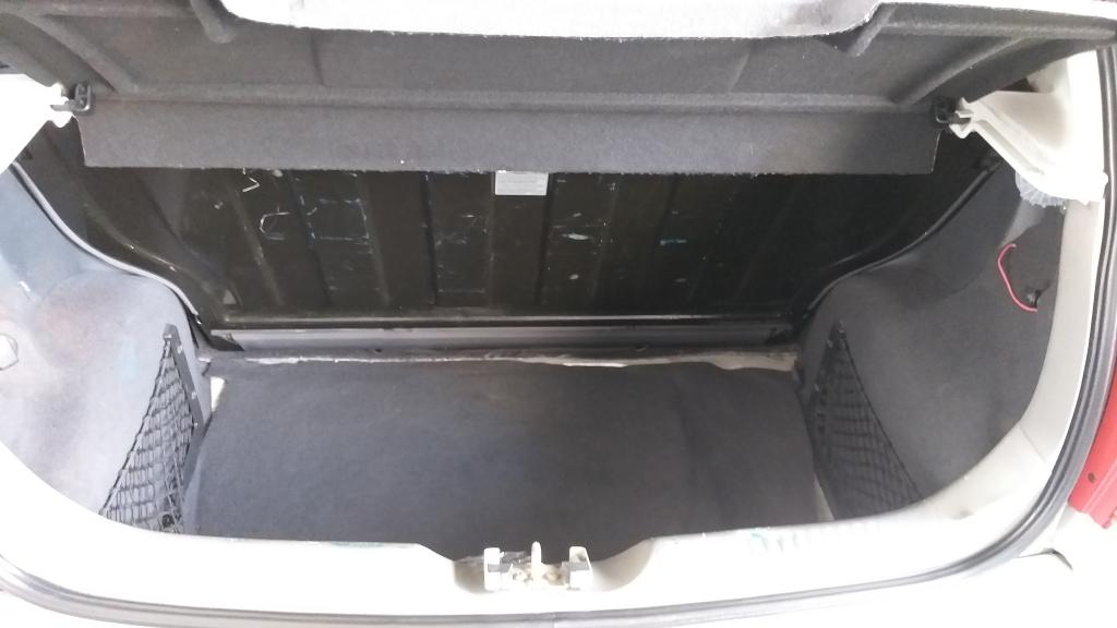 VOLKSWAGEN Fox - Foto