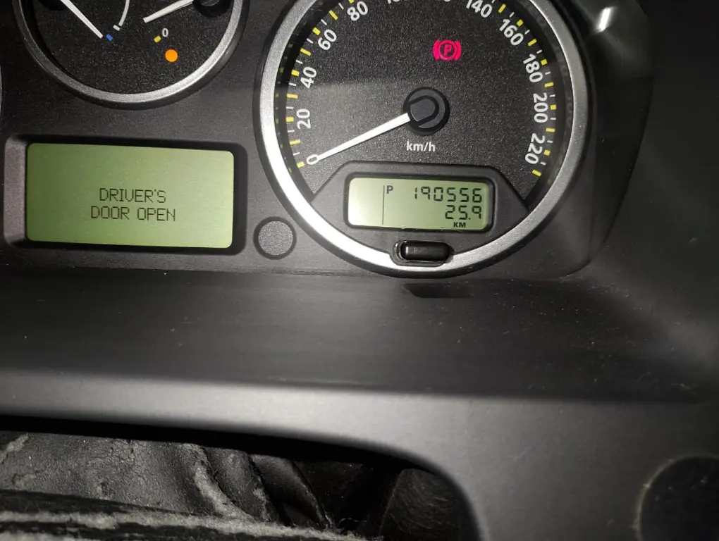 VOLKSWAGEN Fox - Foto