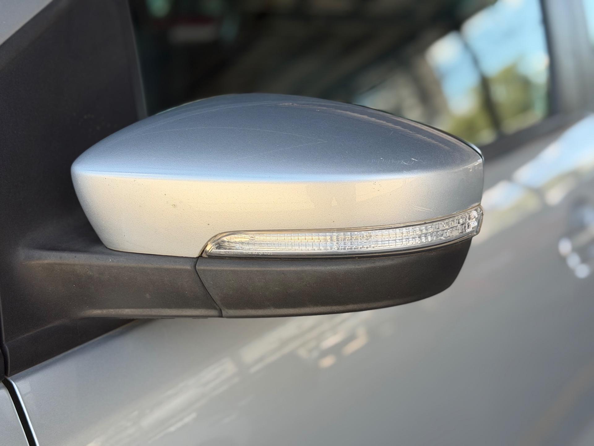 VOLKSWAGEN Fox - Foto