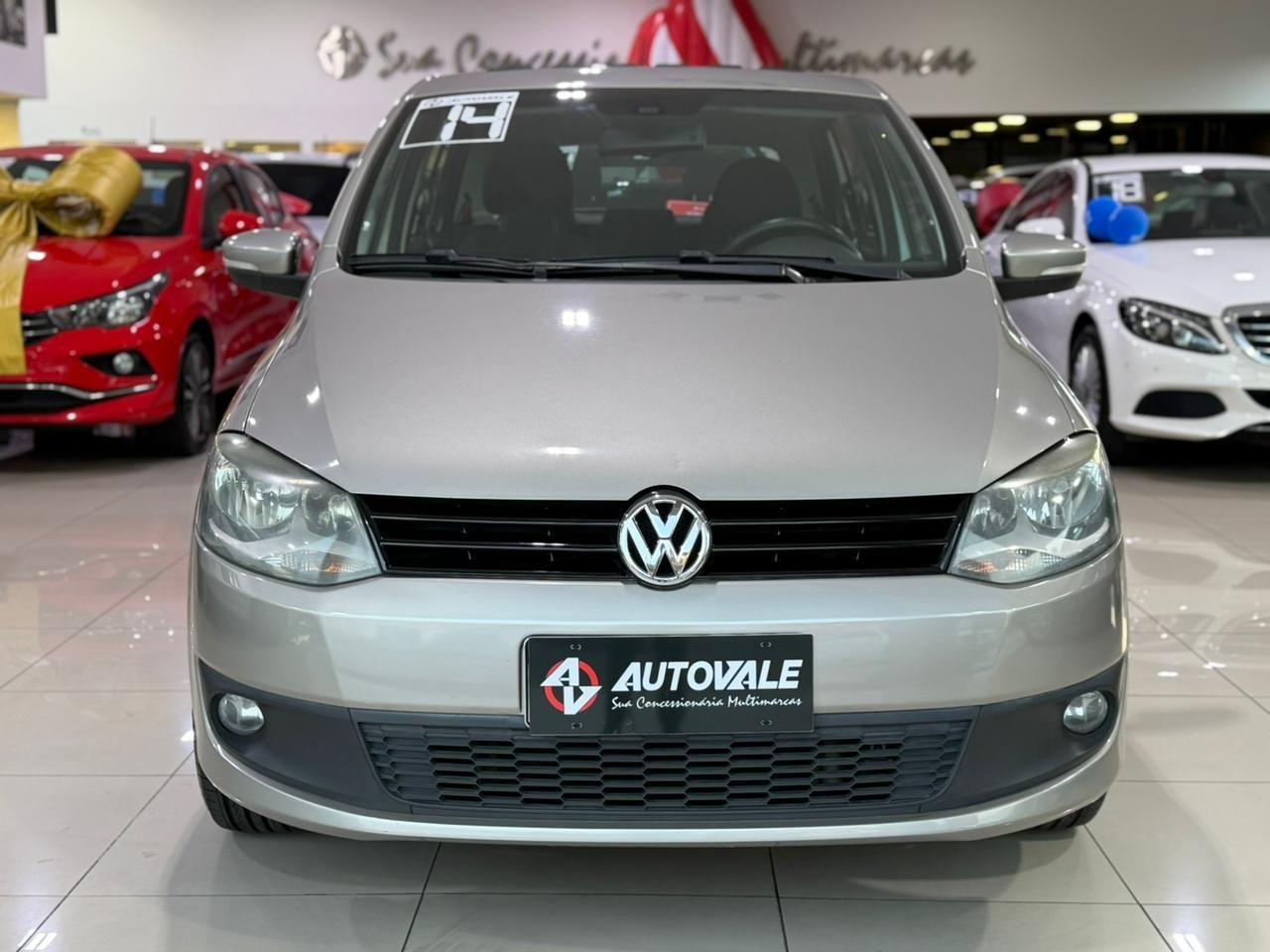 VOLKSWAGEN Fox - Foto