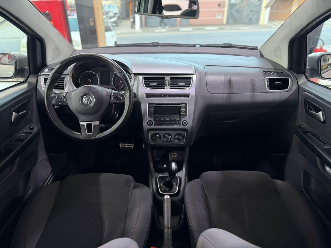 VOLKSWAGEN Fox - Foto