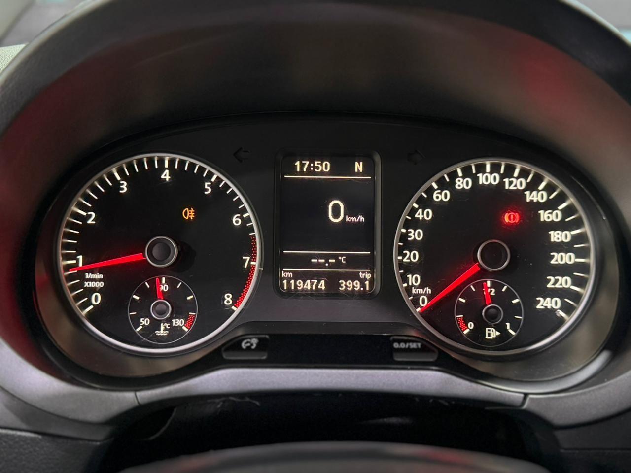 VOLKSWAGEN Fox - Foto