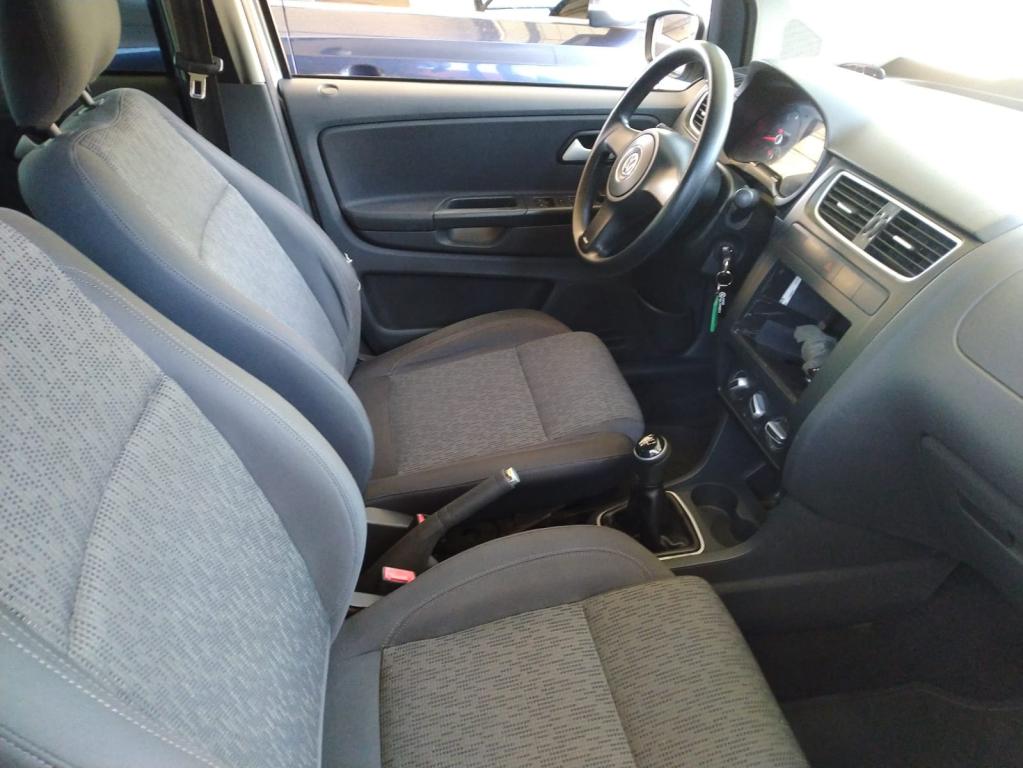 VOLKSWAGEN Fox - Foto