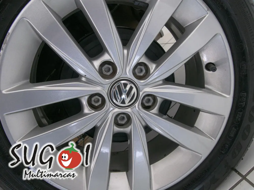 VOLKSWAGEN Fox - Foto
