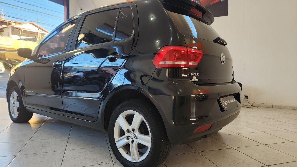 VOLKSWAGEN Fox - Foto
