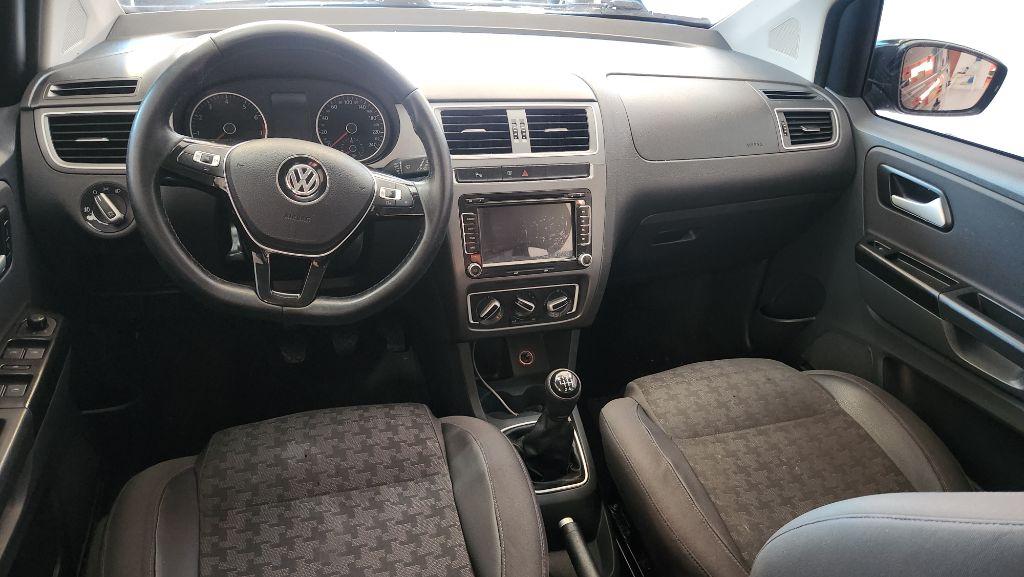 VOLKSWAGEN Fox - Foto