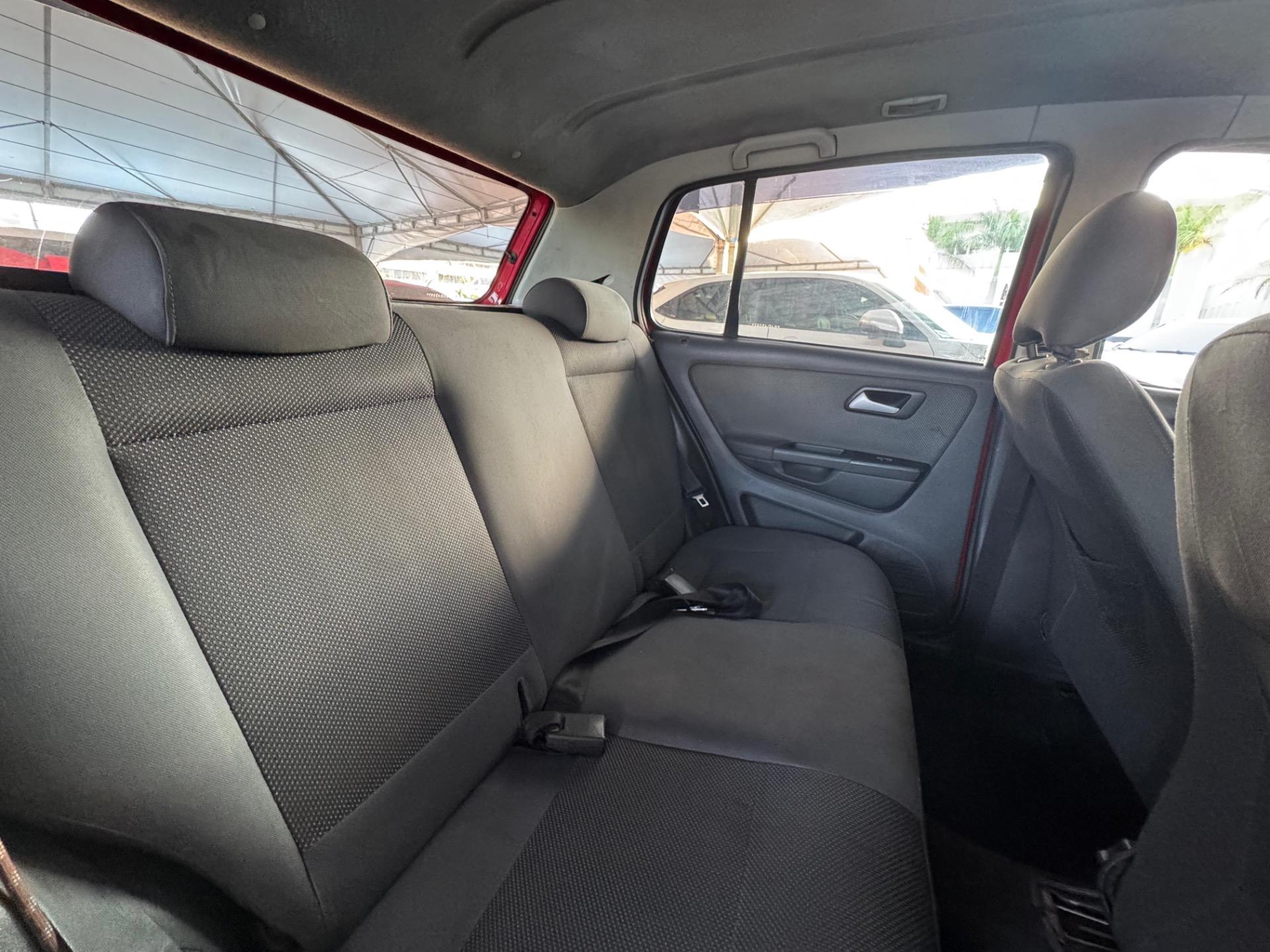 VOLKSWAGEN Fox - Foto