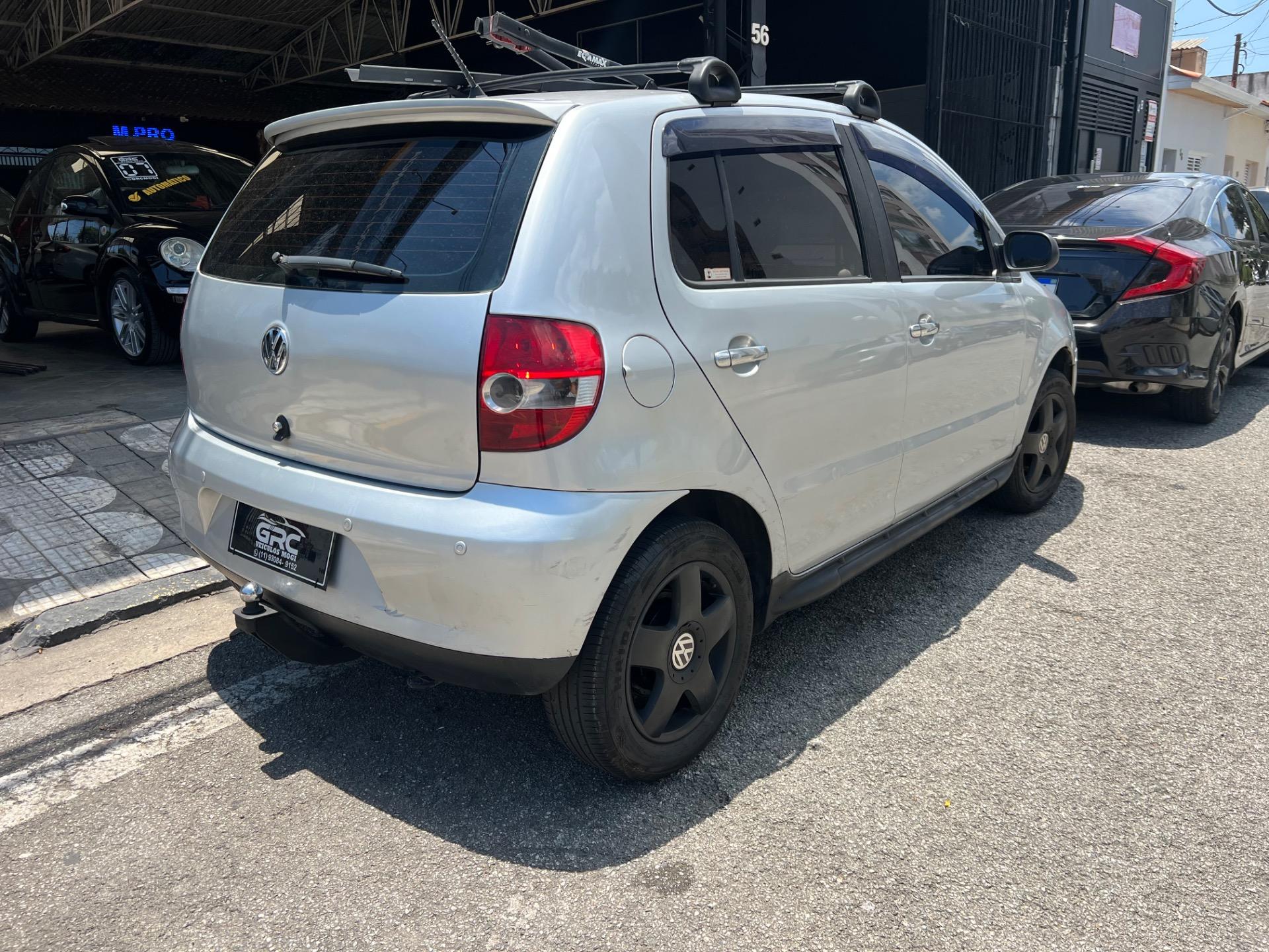 VOLKSWAGEN Fox - Foto