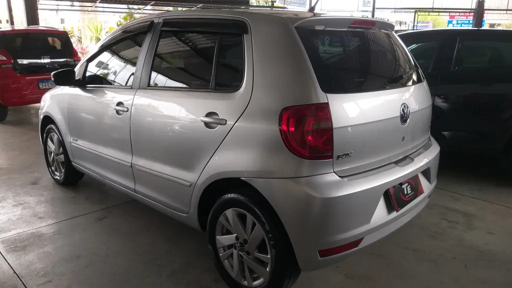 VOLKSWAGEN Fox - Foto