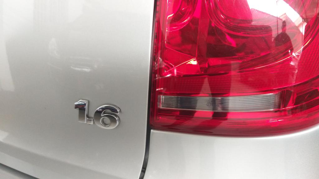 VOLKSWAGEN Fox - Foto