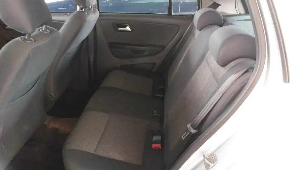 VOLKSWAGEN Fox - Foto