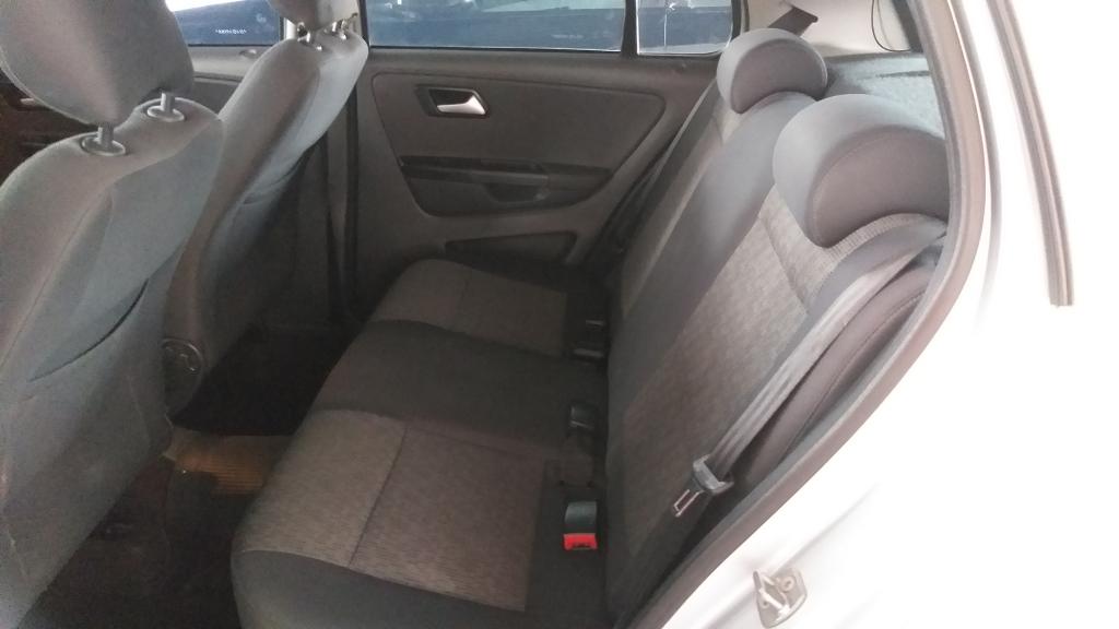 VOLKSWAGEN Fox - Foto