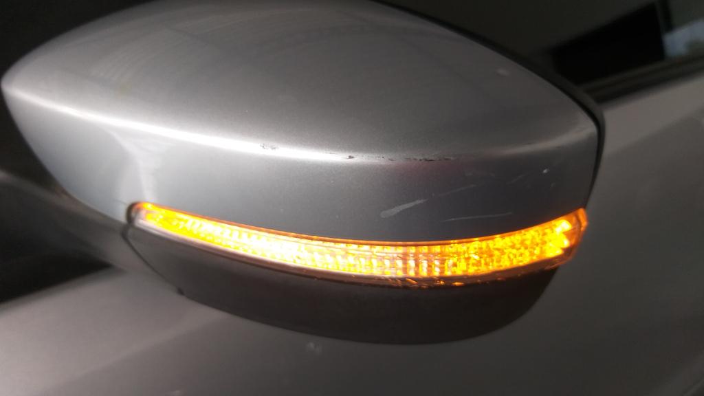 VOLKSWAGEN Fox - Foto