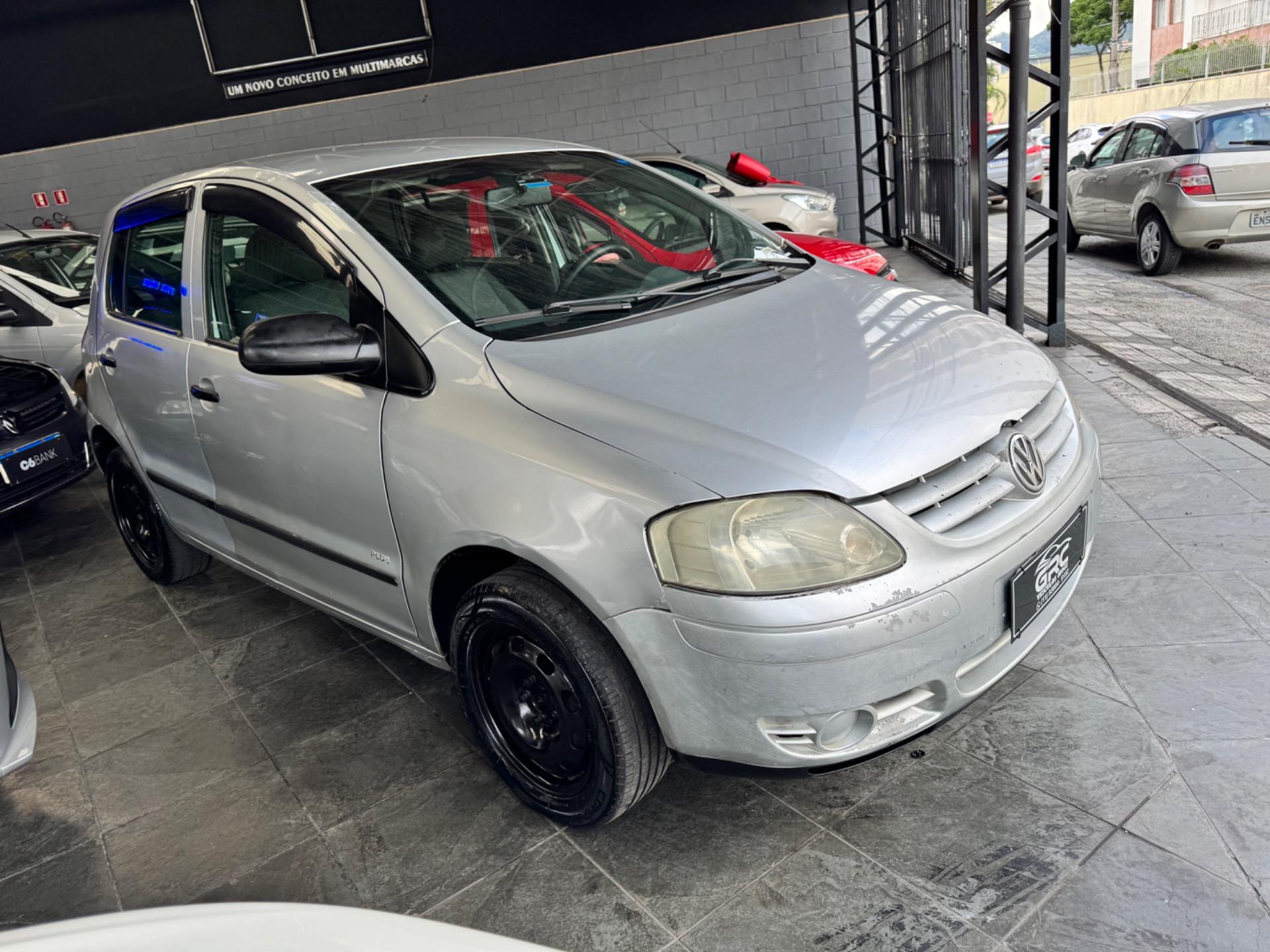 VOLKSWAGEN Fox - Foto