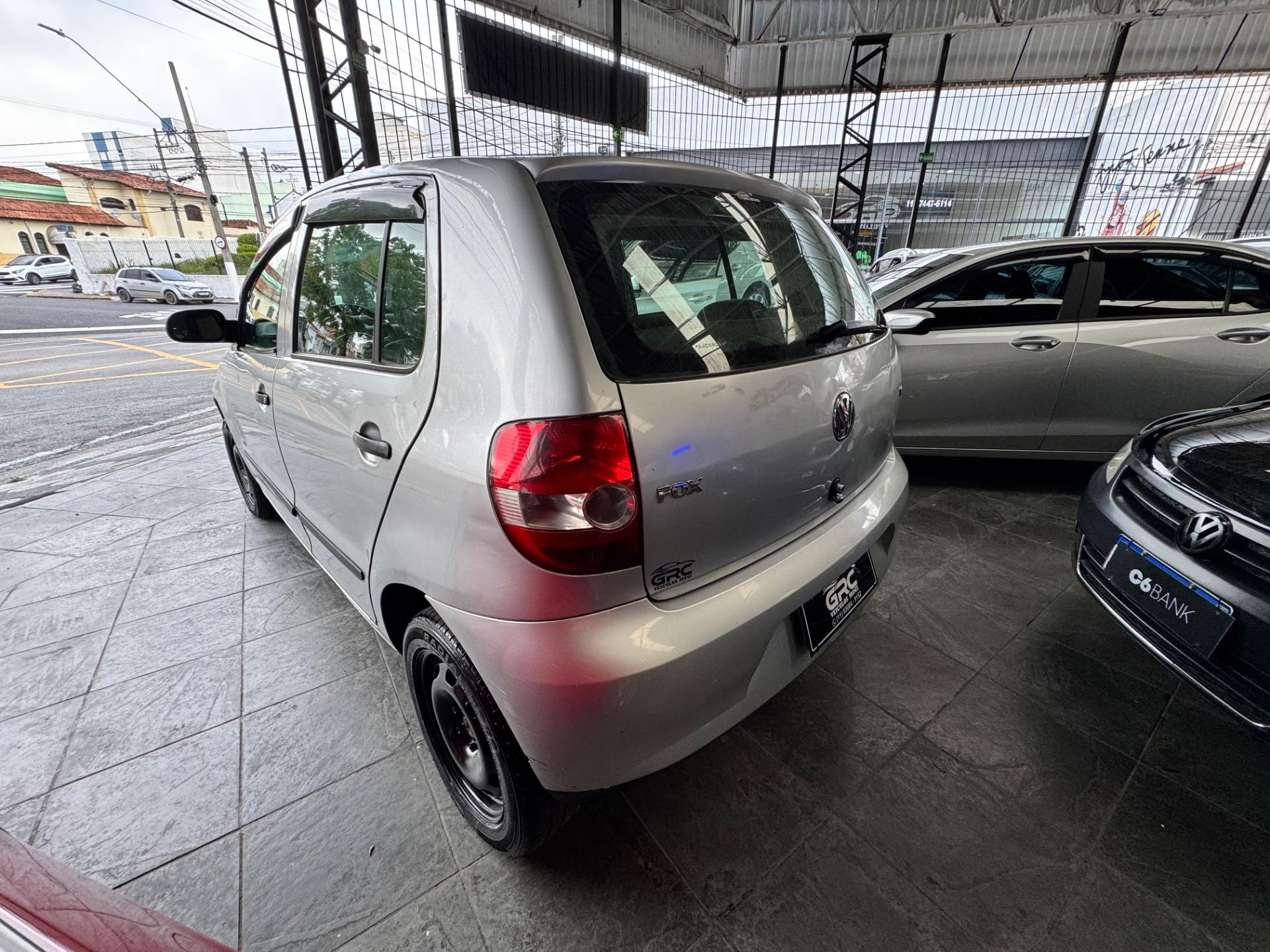 VOLKSWAGEN Fox - Foto