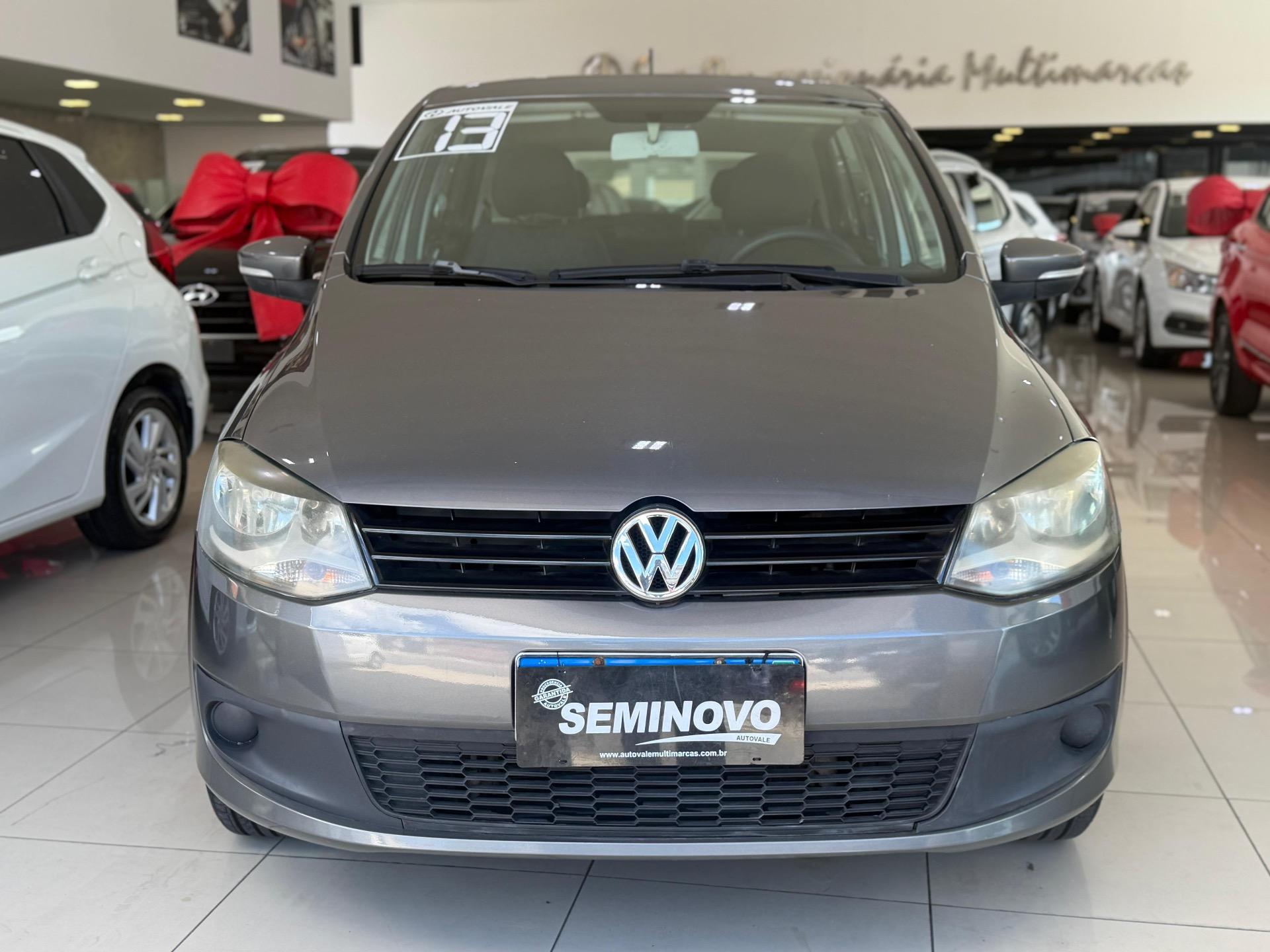 VOLKSWAGEN Fox - Foto