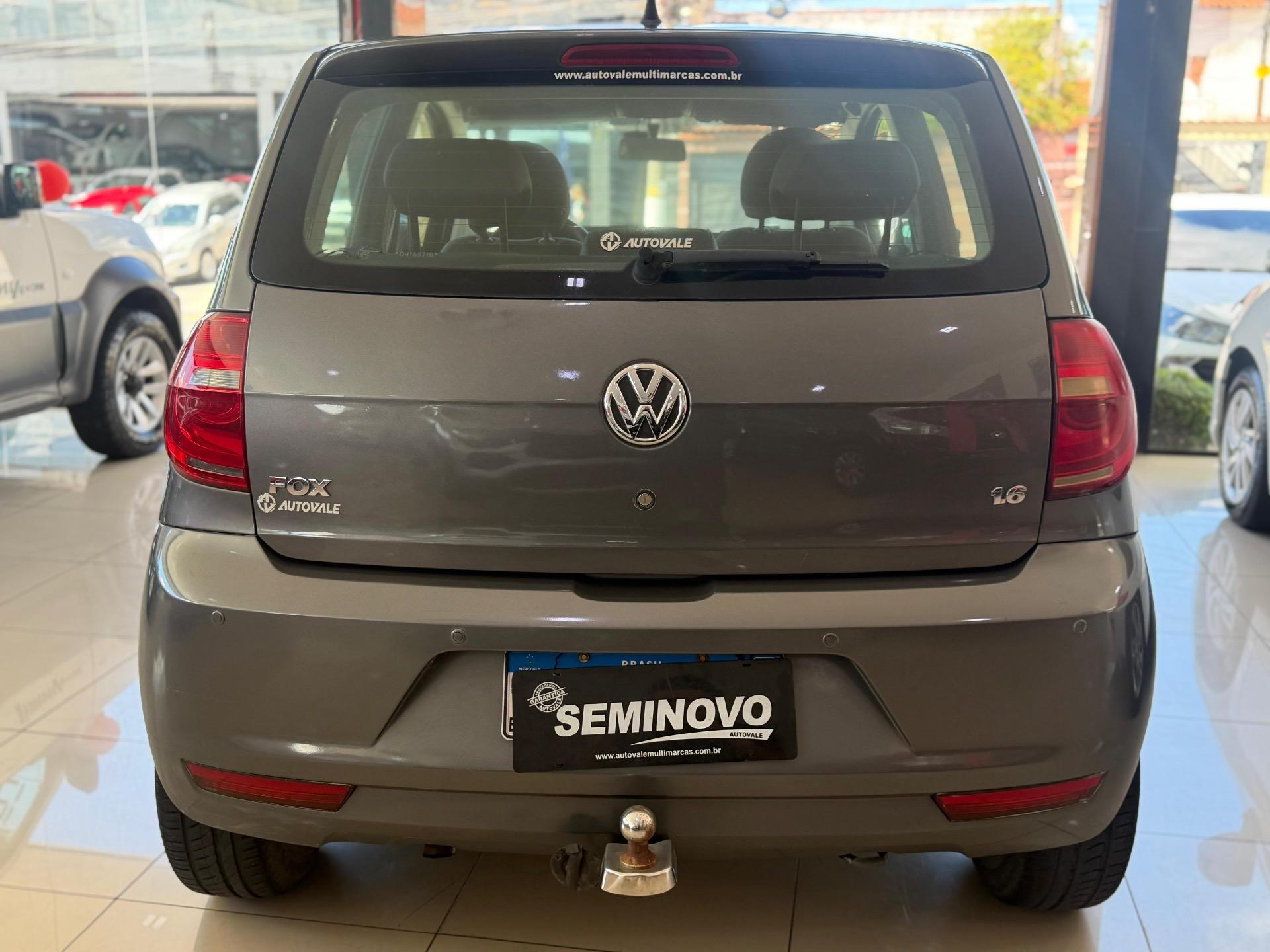 VOLKSWAGEN Fox - Foto