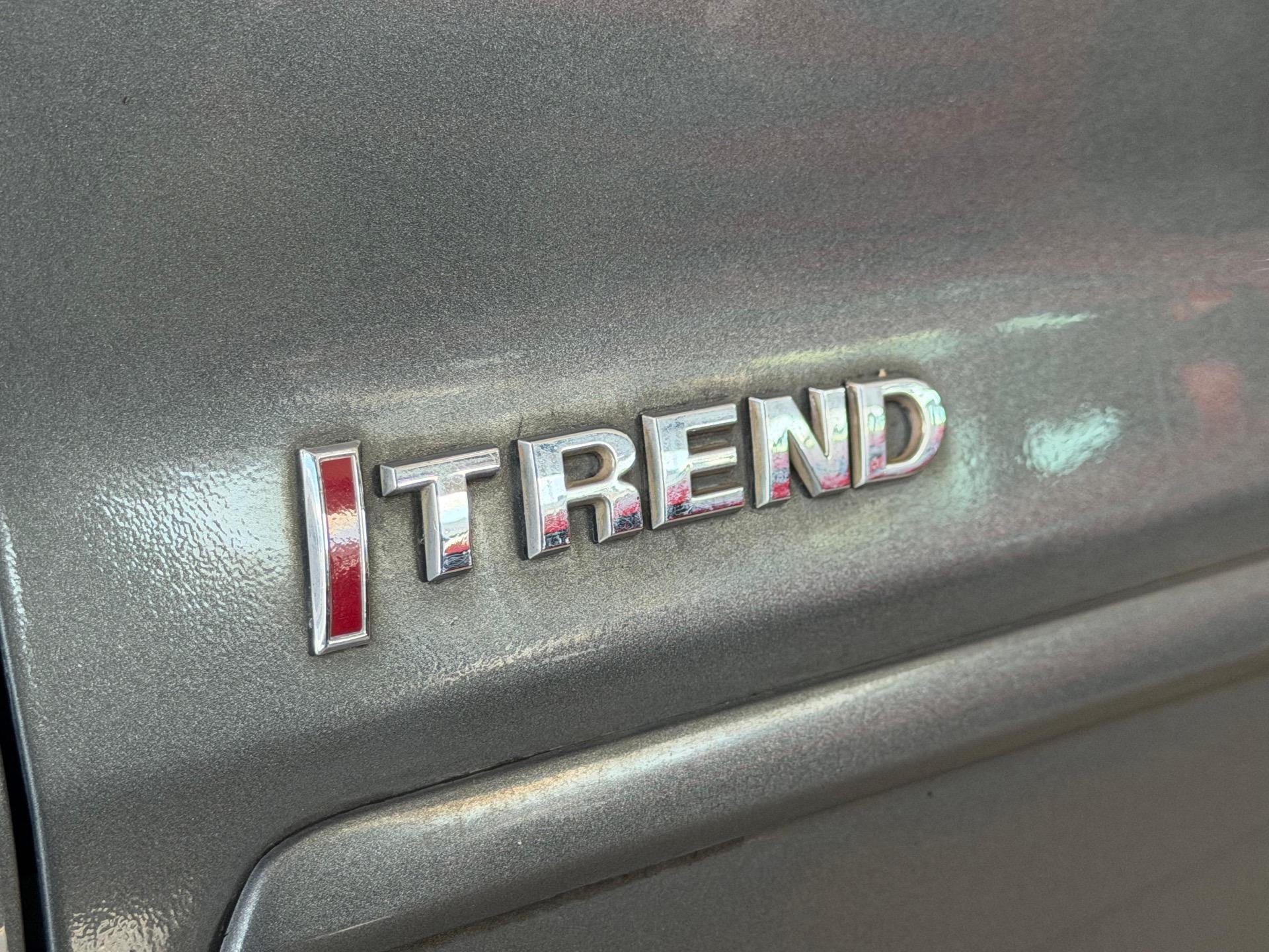 VOLKSWAGEN Fox - Foto