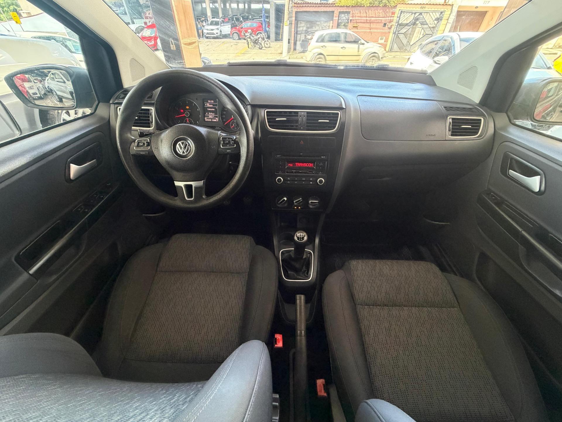 VOLKSWAGEN Fox - Foto