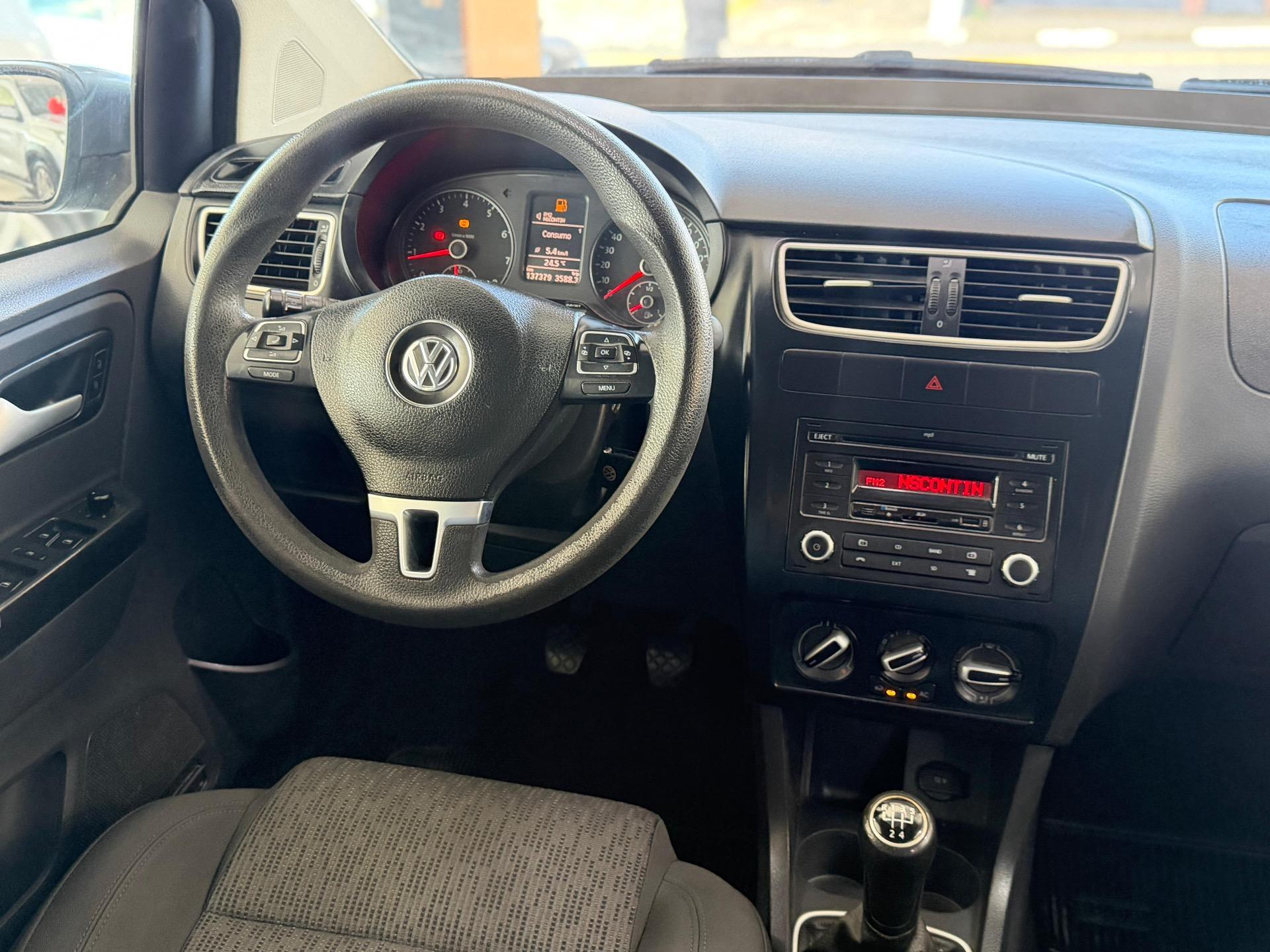 VOLKSWAGEN Fox - Foto