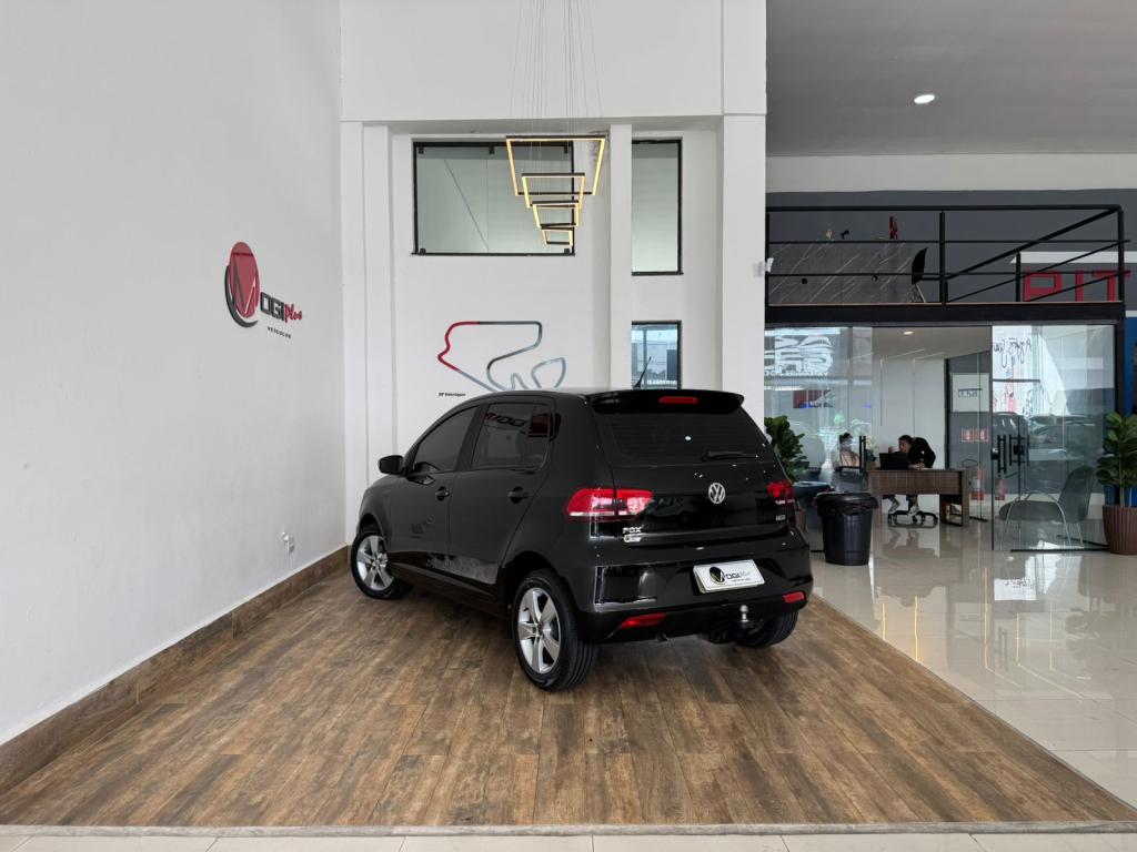 VOLKSWAGEN Fox - Foto