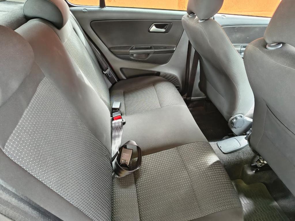 VOLKSWAGEN Fox - Foto